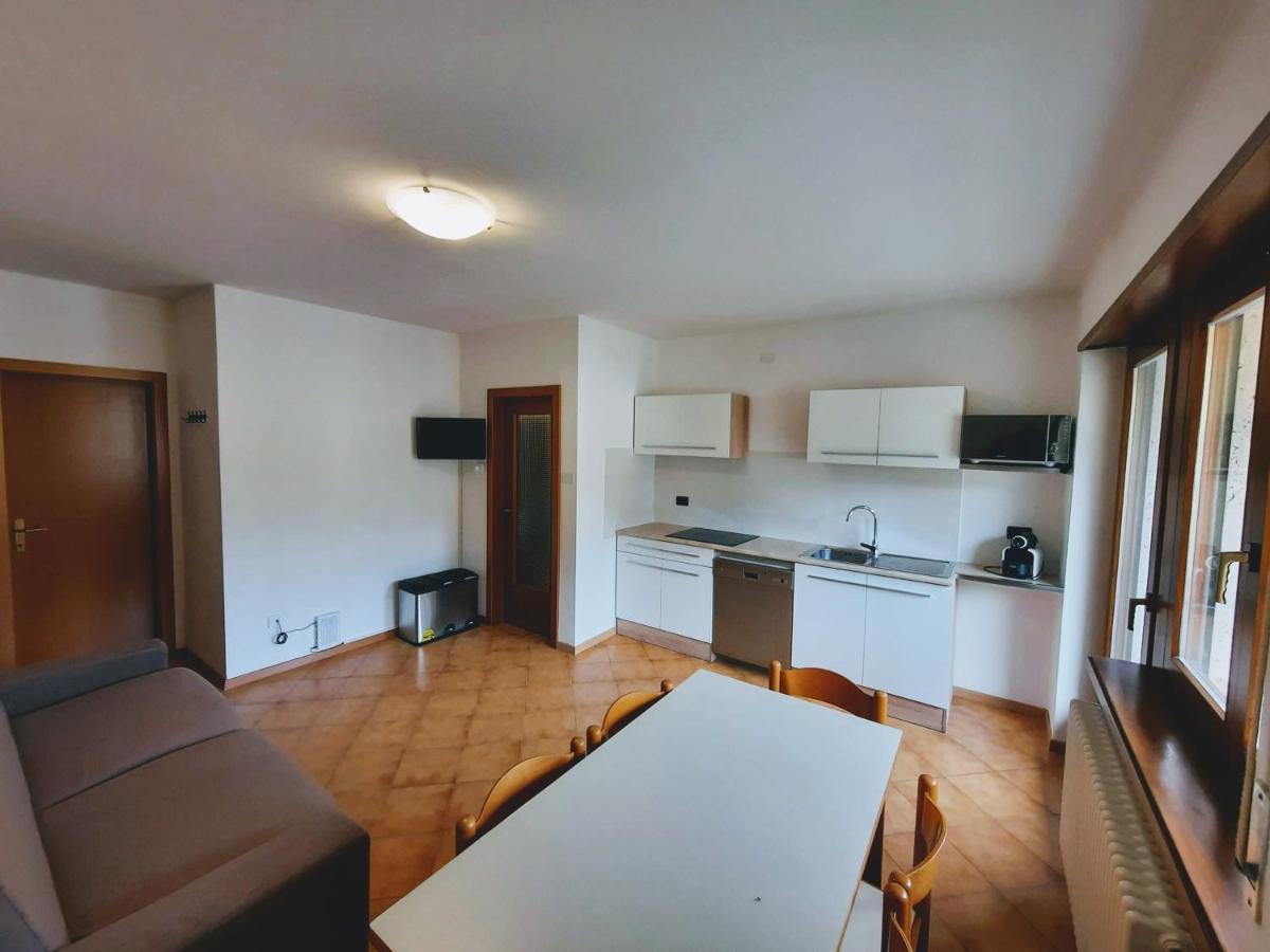 Comano Terme Apart Exterior foto